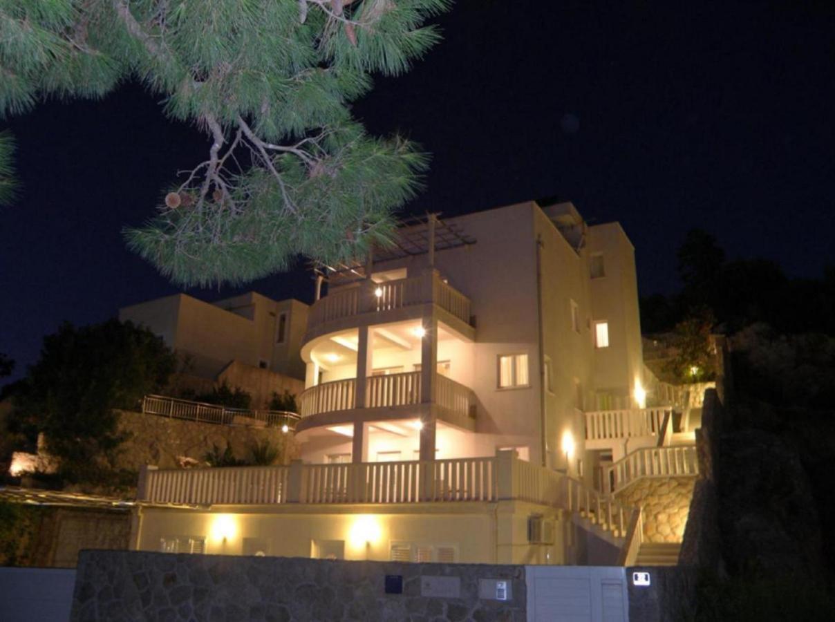Villa Borna Apartments Dubrovnik Luaran gambar