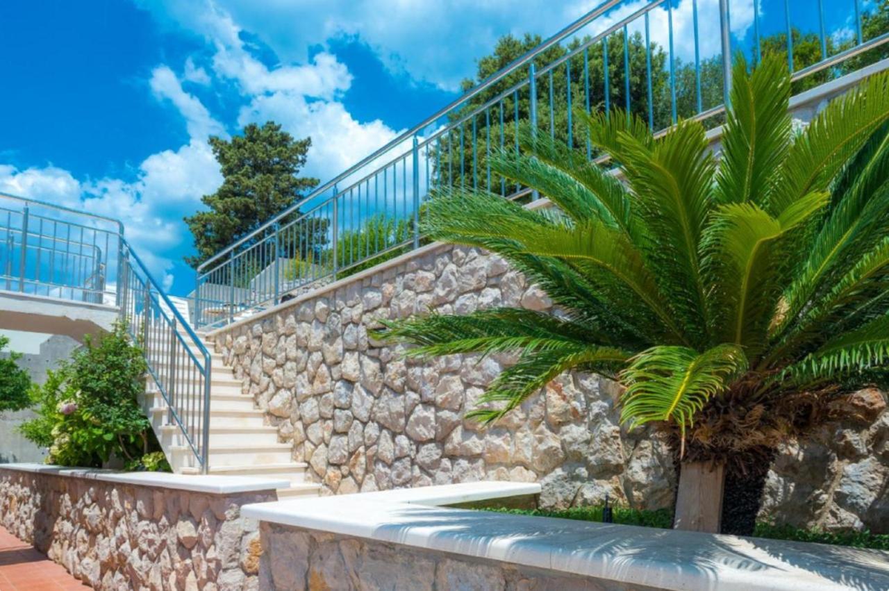 Villa Borna Apartments Dubrovnik Luaran gambar