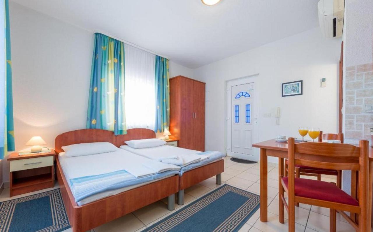 Villa Borna Apartments Dubrovnik Luaran gambar